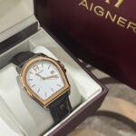 Aigner - Black and gold