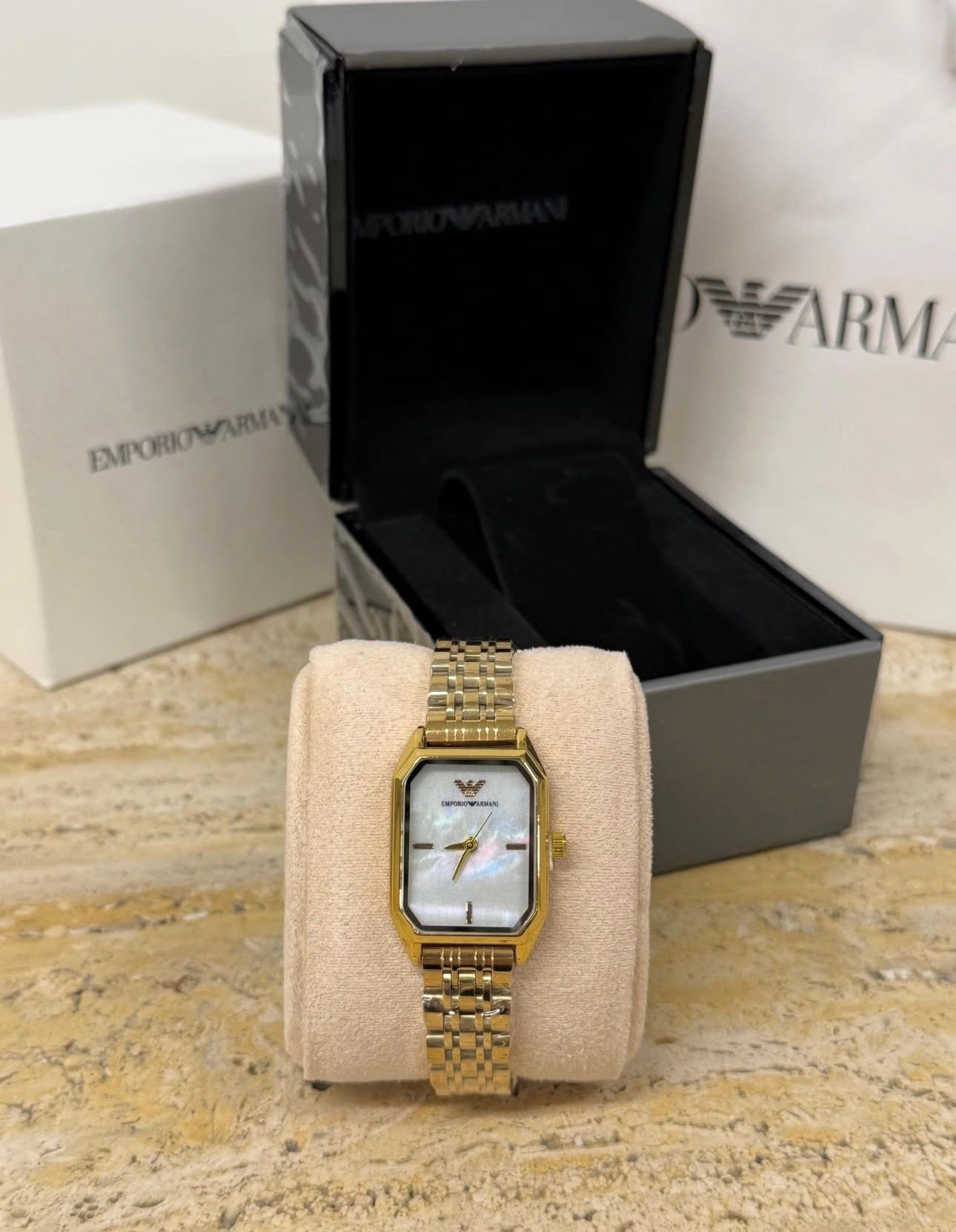2026/05/213.jpg Emporio Armani - Full Gold - Image 1